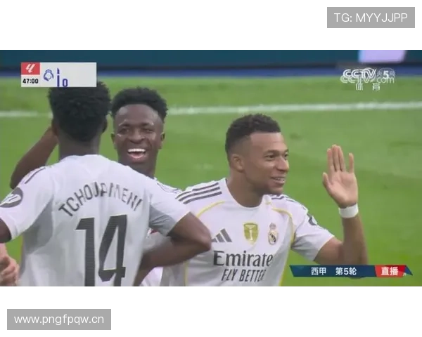 姆巴佩与维尼修斯战术角色冲突及更衣室张力解析