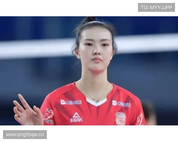 张常宁在家吃顿饭，光配菜都比我家月租贵