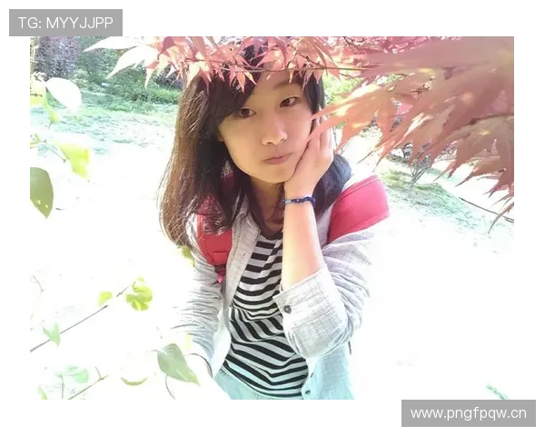 林孝埈赛场上像神，下场自拍像代言人，我拿着工资单默默退出评论区